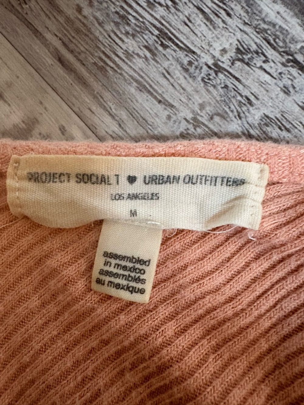 Urban Outfitters Ribbed Tank Top Peach Size M GUC - Picture 5 of 7